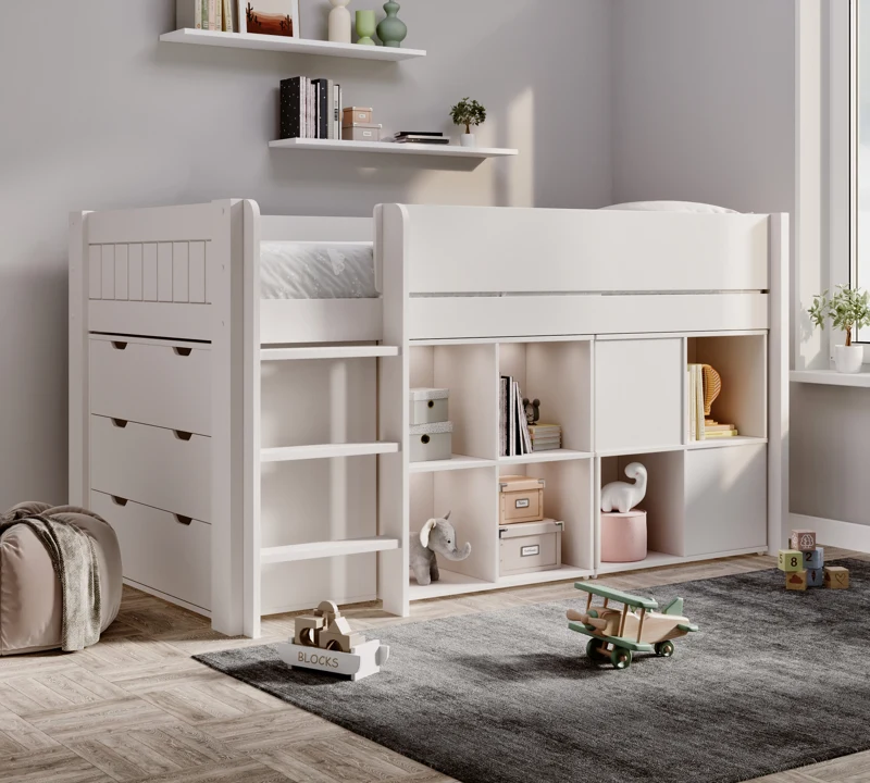 Room to learn & play